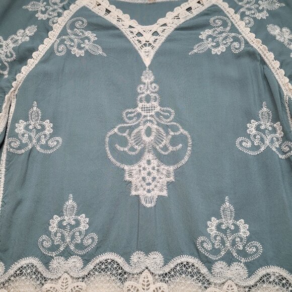 Democracy Embroidered Lace Bell Sleeve Top Boho Peasant Cottagecore Medium - Picture 5 of 12